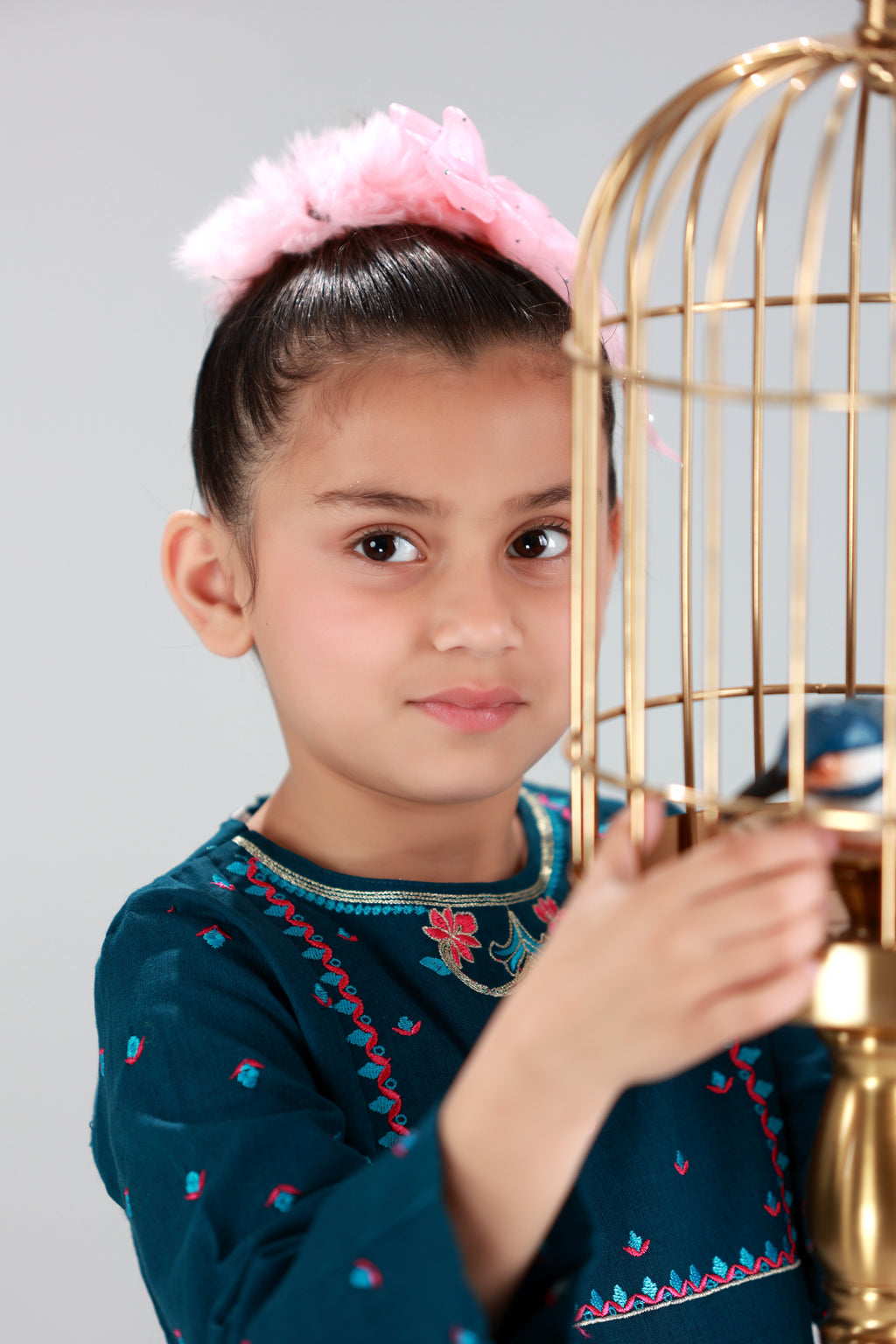 GIRL EMB KURTI (GREEN)