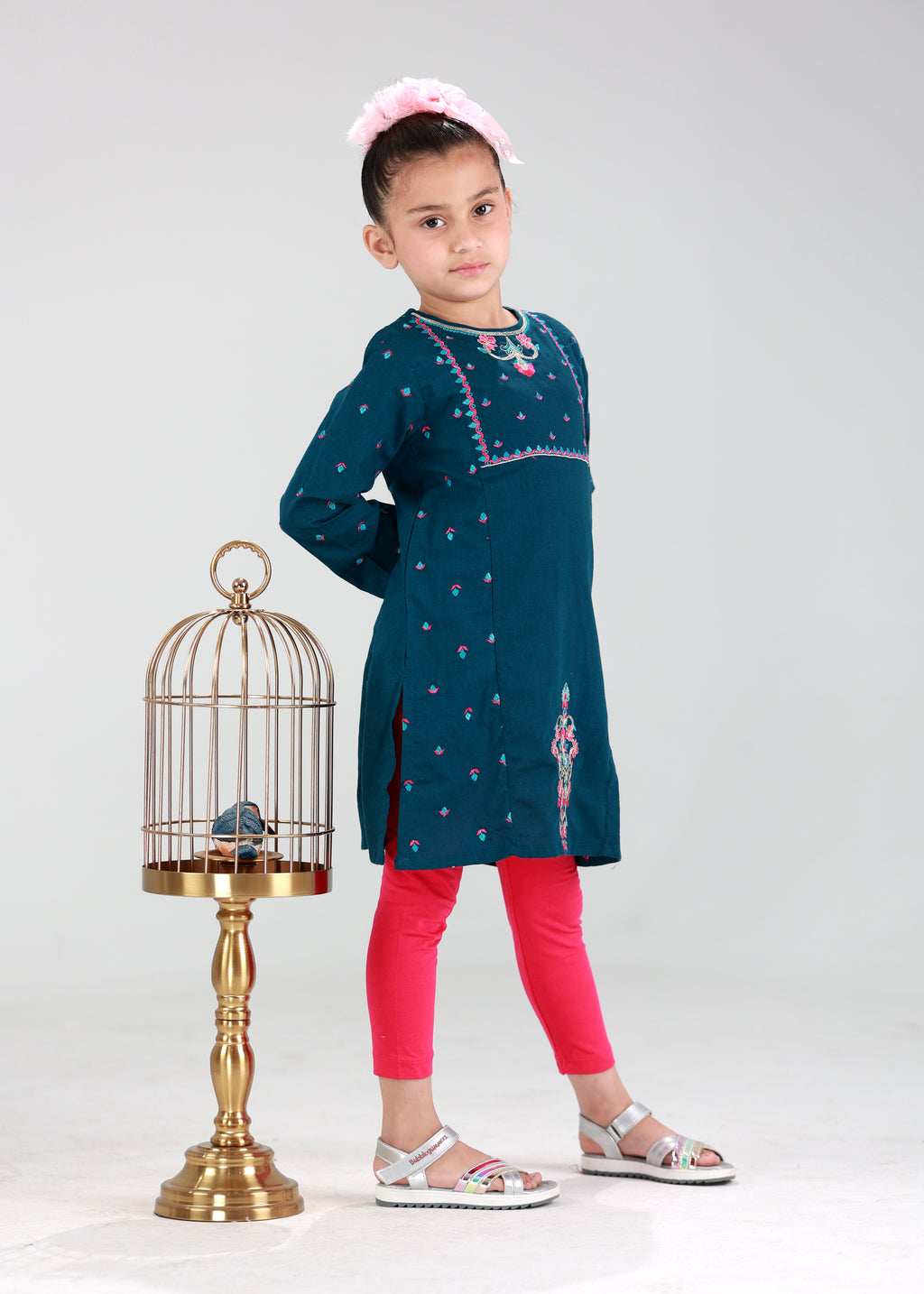 GIRL EMB KURTI (GREEN)