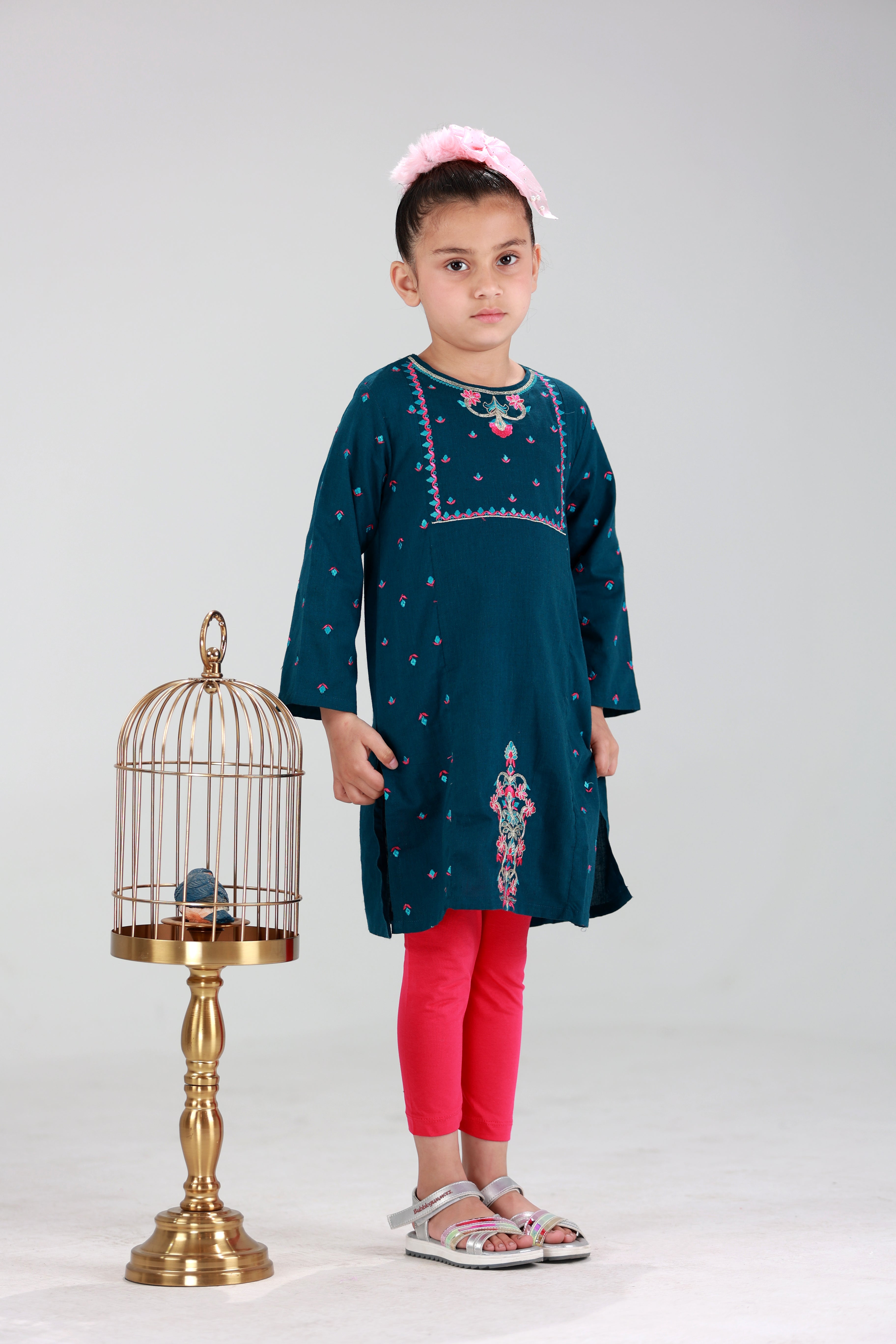 GIRL EMB KURTI (GREEN)