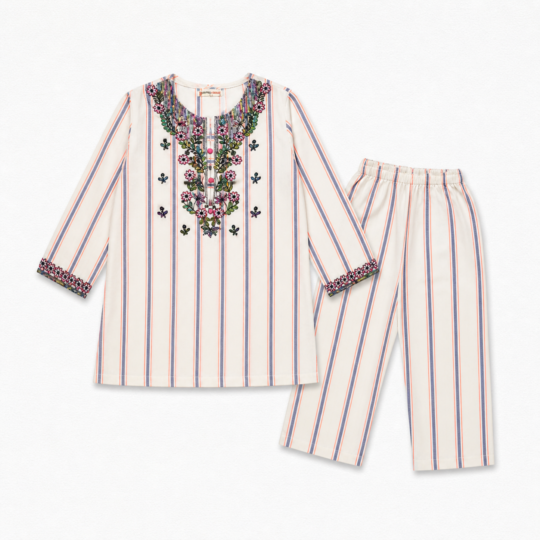 GIRL SUIT EMB SQ