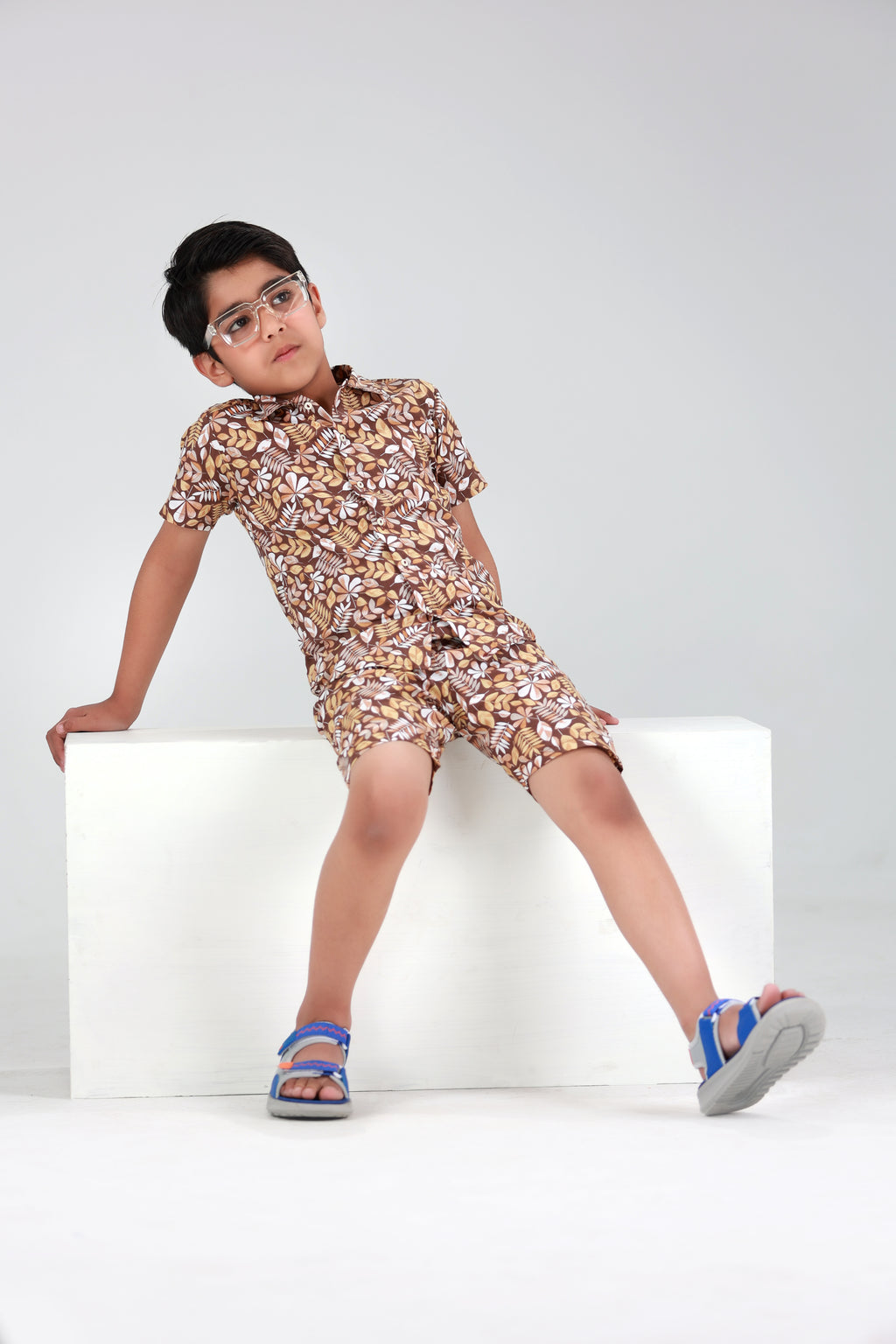 BOY CO-ORD SET (LEAVES)