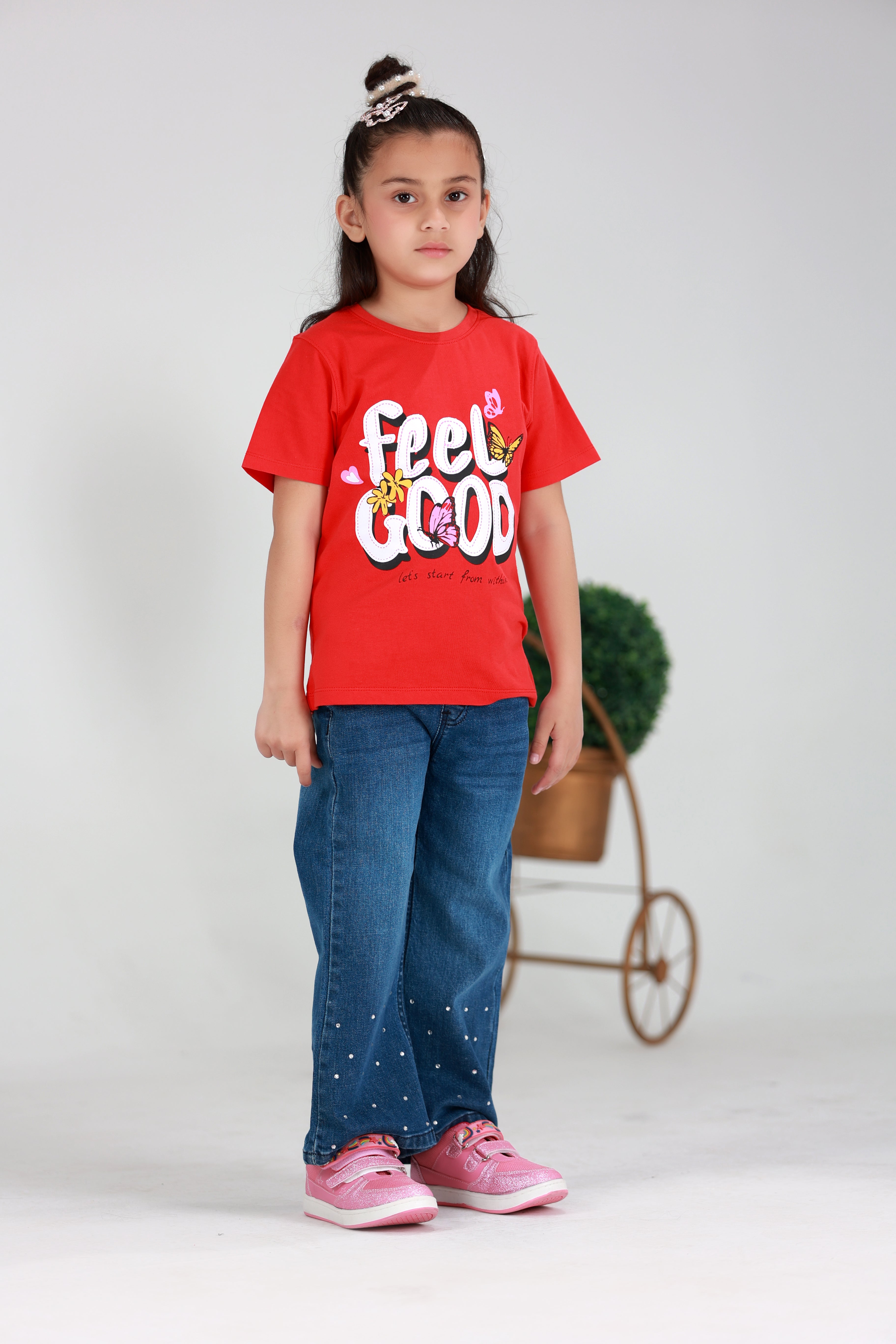 GIRL T-SHIRT (FEEL GOOD)